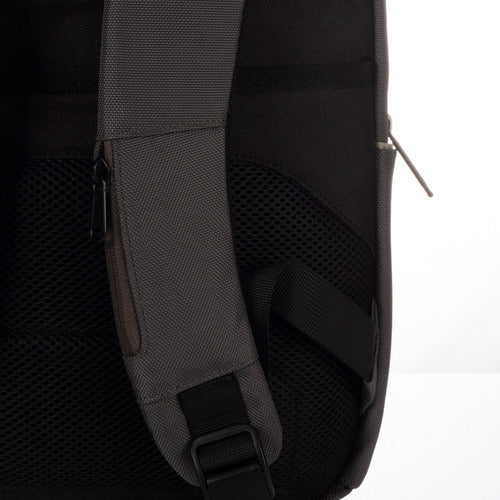 Mochila Ejecutiva Gris Diseño Liso Wilys